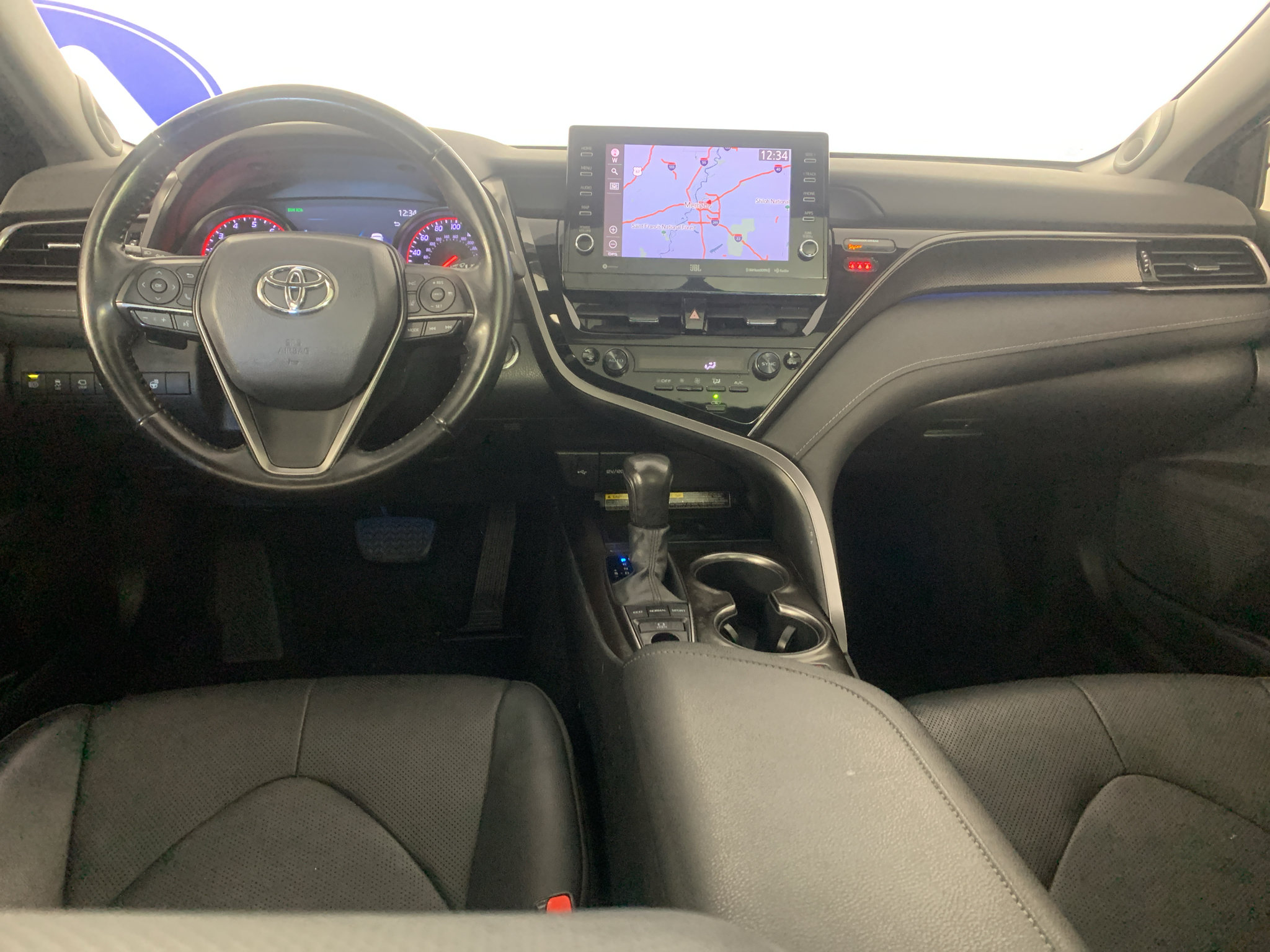 Used 2021 Toyota Camry XSE w/ Navigation Package FWD image 32