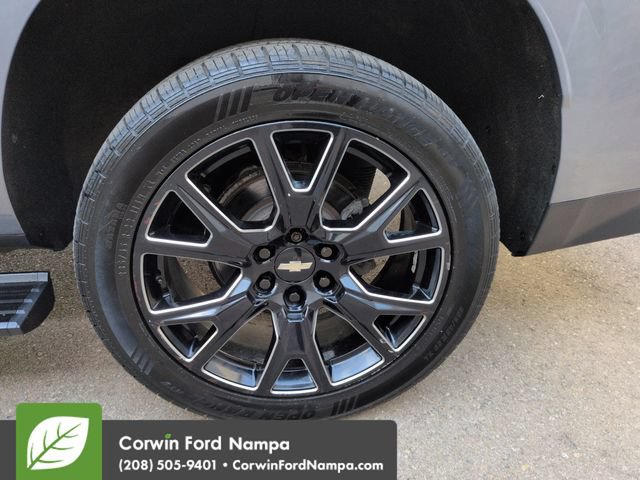Used 2021 Chevrolet Suburban High Country AWD/4WD image 33