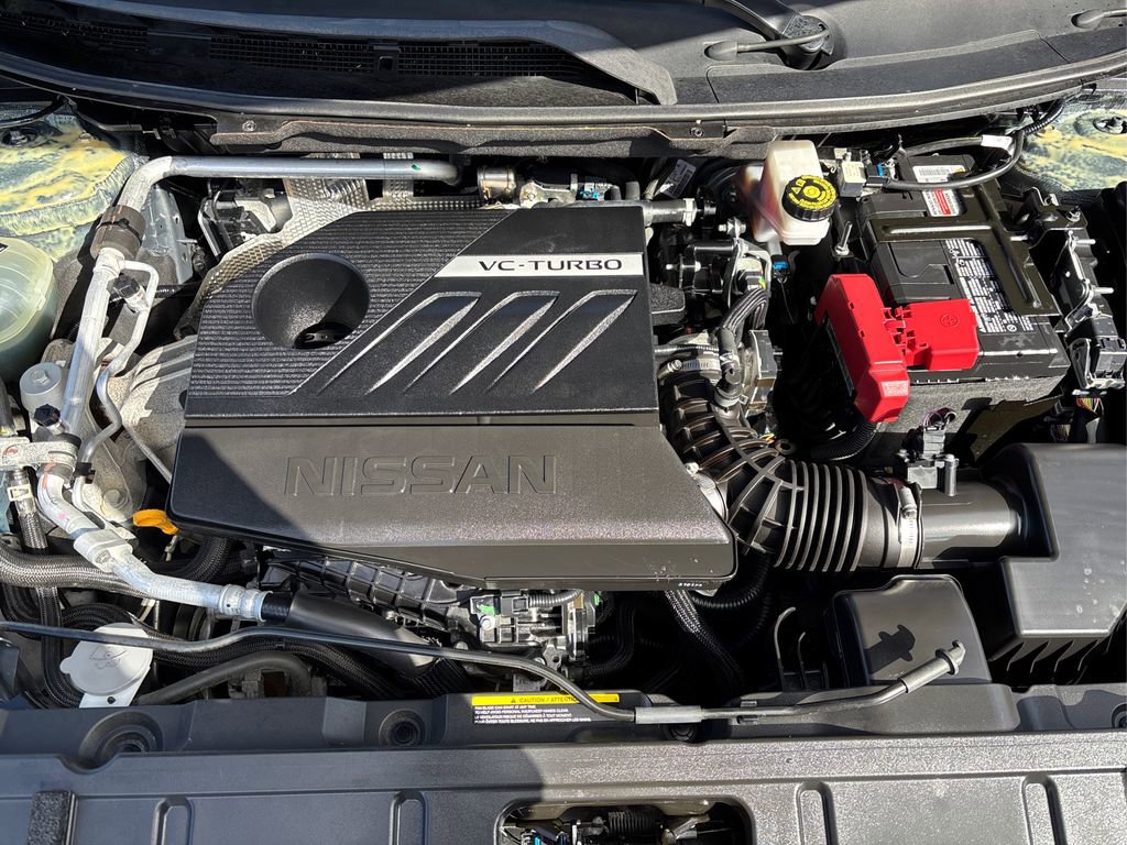 Used 2023 Nissan Rogue S image 13
