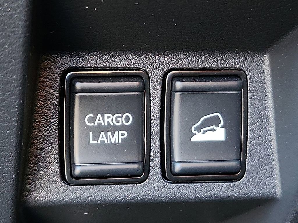 Certified 2025 Nissan Frontier SV image 25