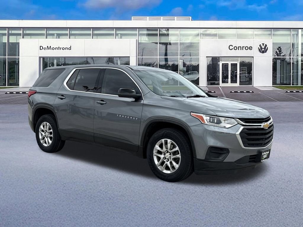 Used 2021 Chevrolet Traverse LS FWD image 3