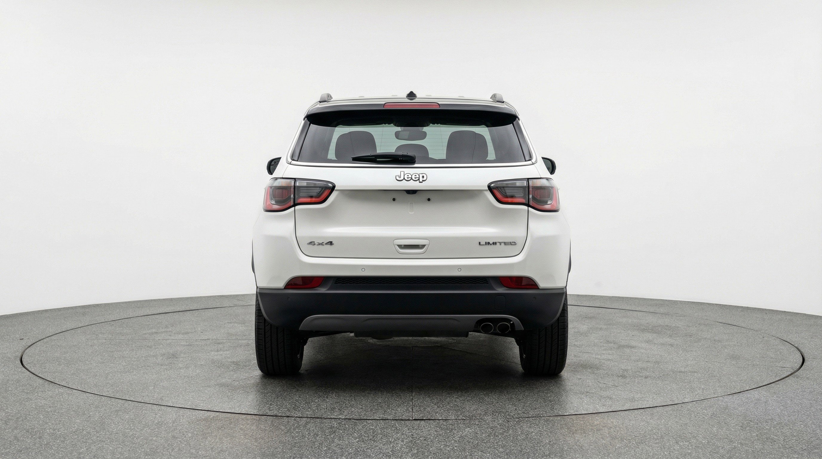 Used 2025 Jeep Compass Trailhawk AWD/4WD image 7