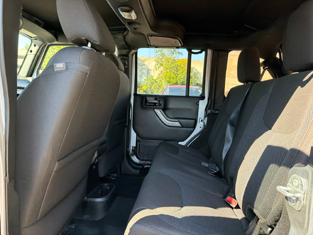 Used 2017 Jeep Wrangler Unlimited Sport AWD/4WD image 21
