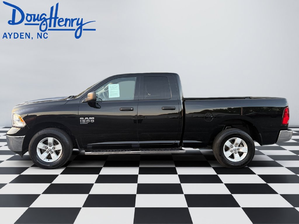 Used 2024 RAM 1500 Classic SLT AWD/4WD image 2