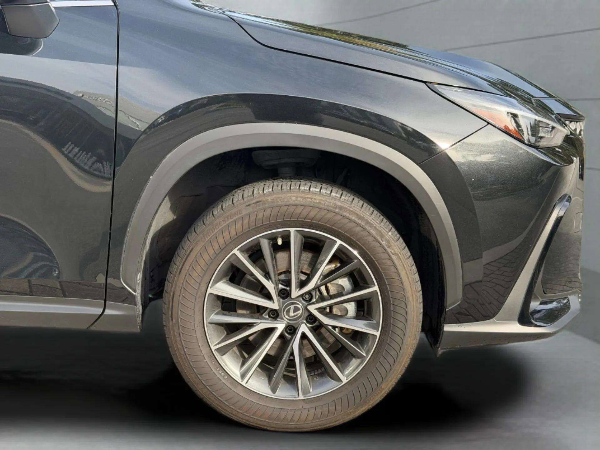 Used 2023 Lexus NX 350 350h Base image 6