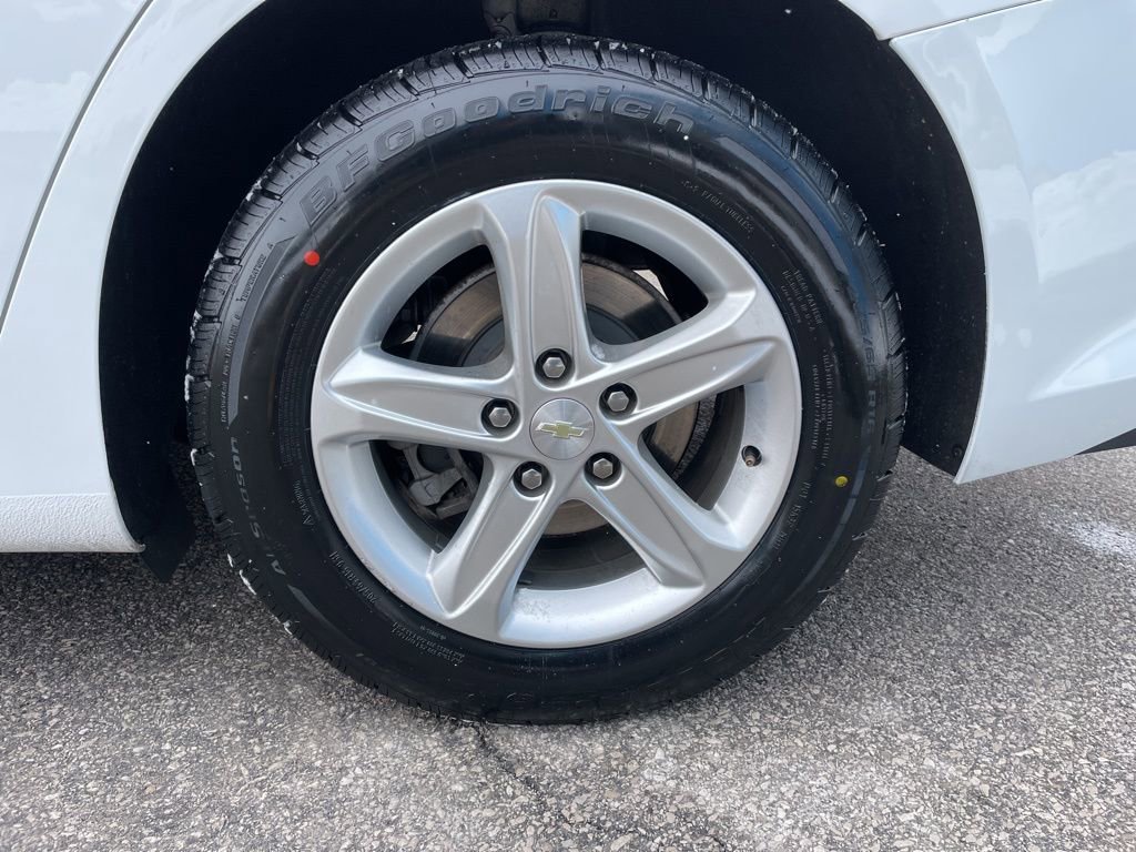 Used 2020 Chevrolet Malibu LS image 51