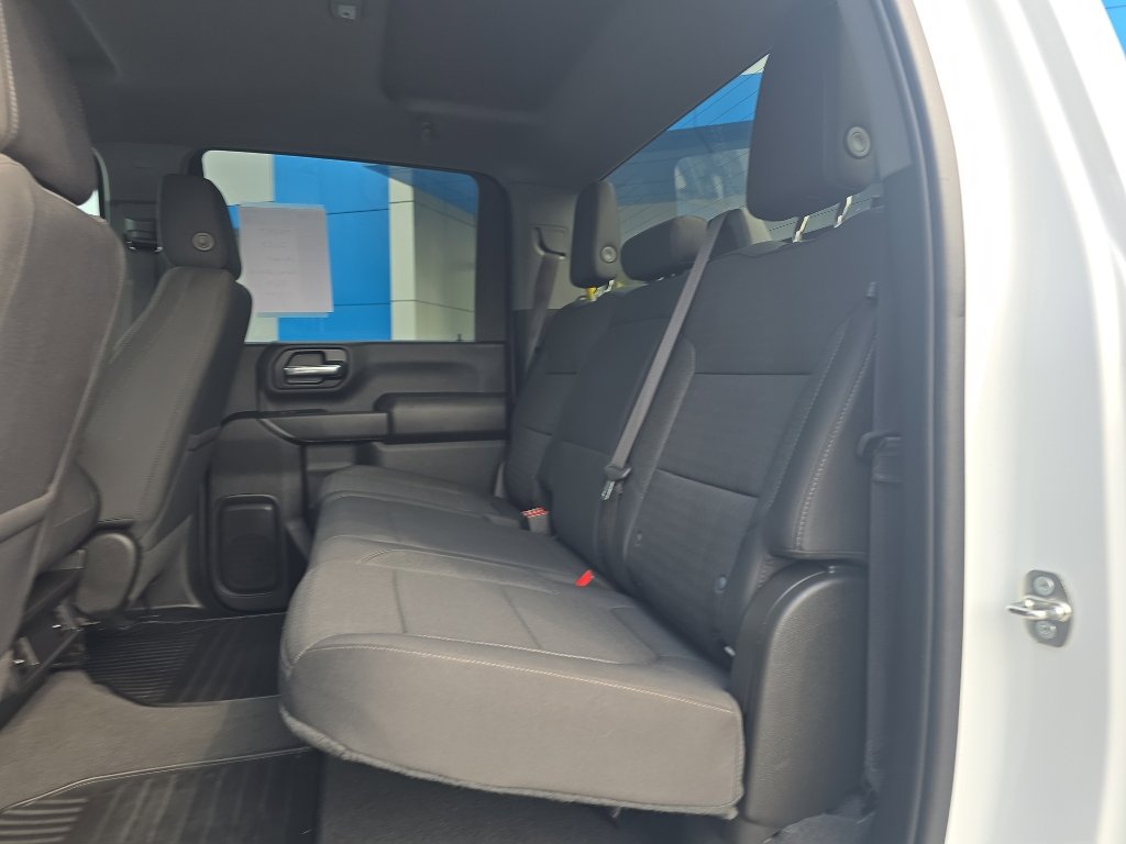 Used 2023 Chevrolet Silverado 2500 Custom w/ Custom Value Package AWD/4WD image 15