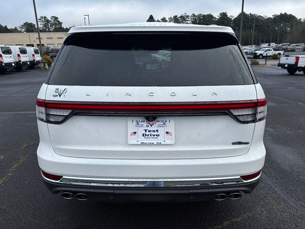 Certified 2025 Lincoln Aviator Reserve w/ Luxury Package image 6