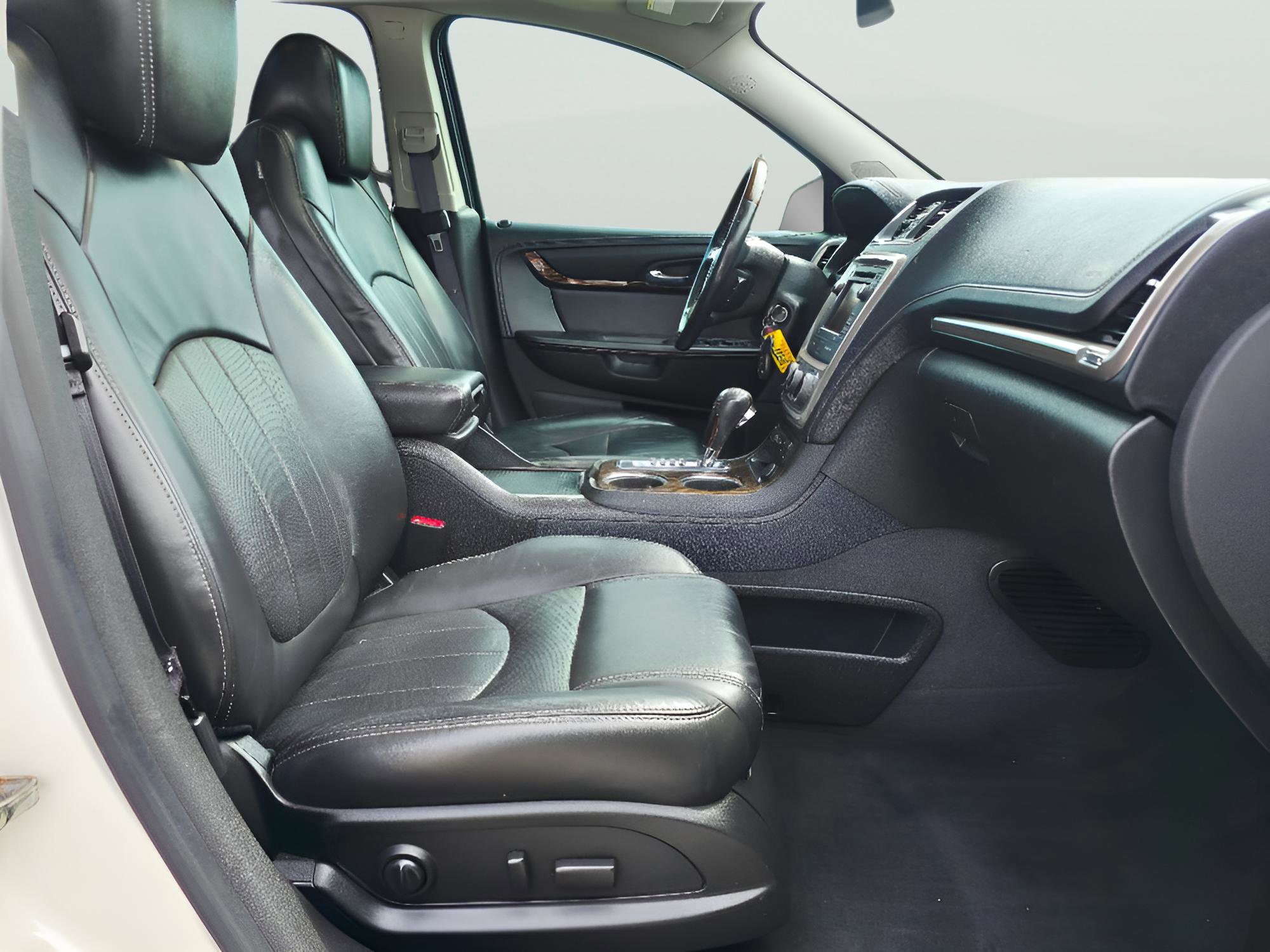 Used 2013 GMC Acadia Denali AWD/4WD image 15