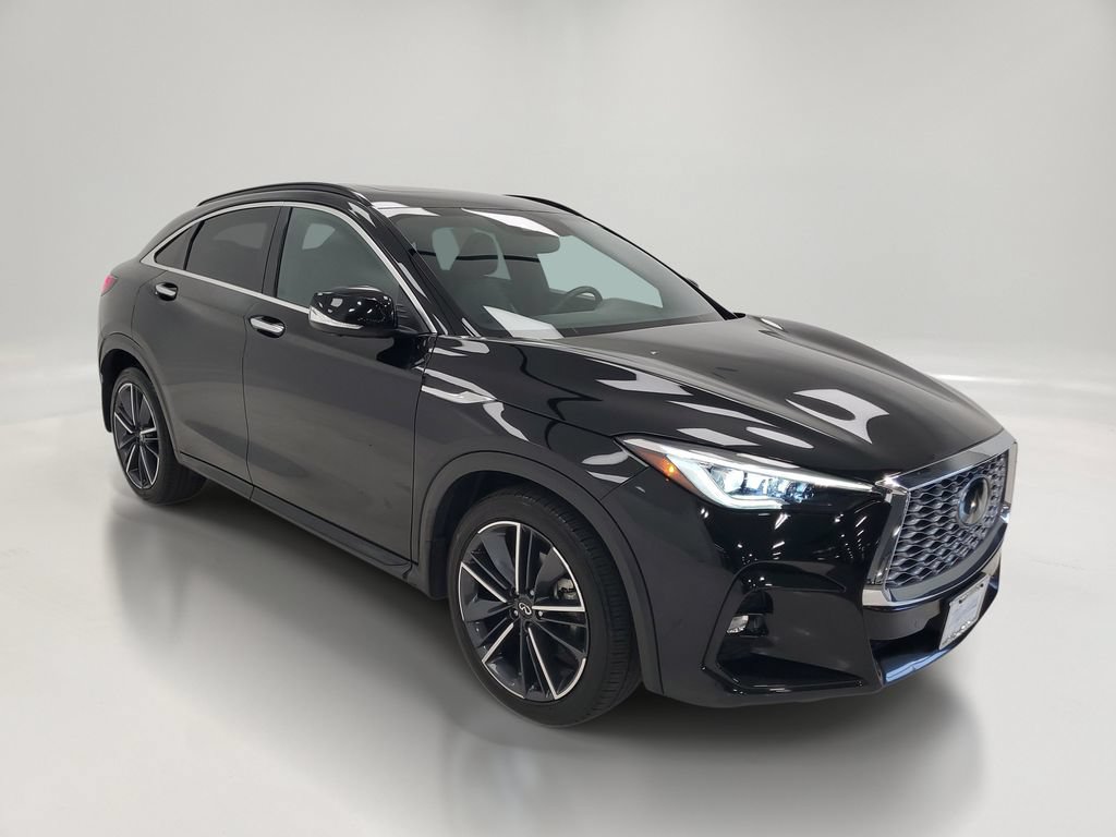 Used 2023 INFINITI QX55 Essential AWD/4WD image 3