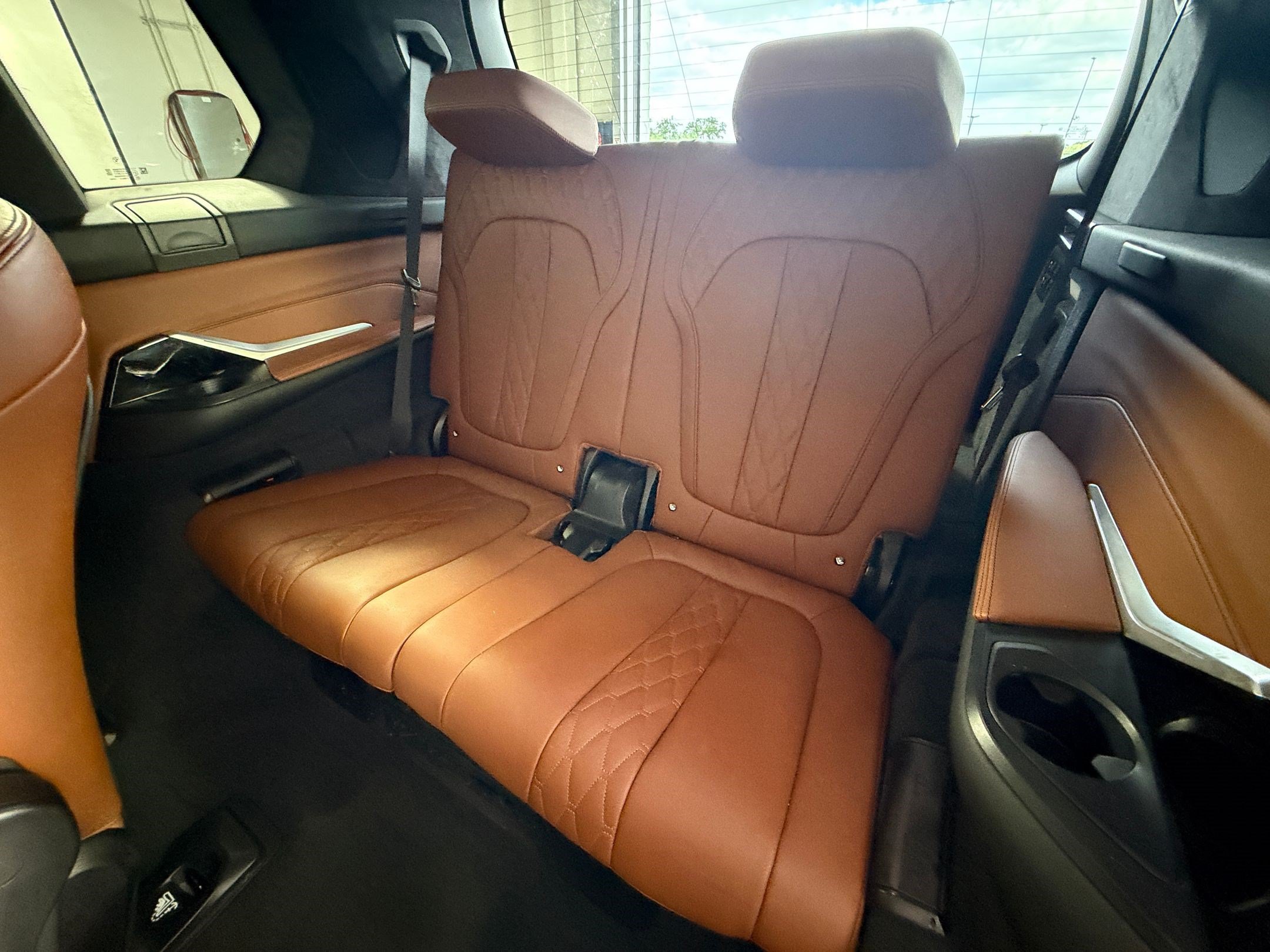 Used 2024 BMW X7 M60i w/ Executive Package AWD/4WD image 30