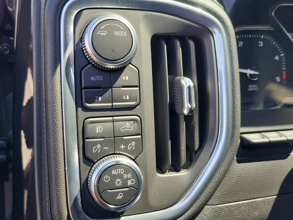 Used 2020 GMC Sierra 3500 Denali w/ Denali Ultimate Package AWD/4WD image 20