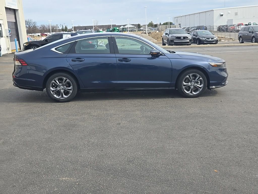 Certified 2024 Honda Accord EX-L image 9