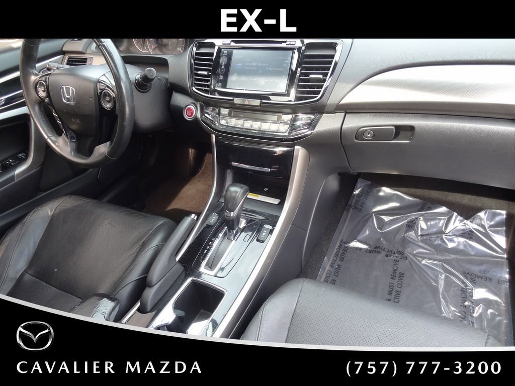Used 2017 Honda Accord EX-L image 17