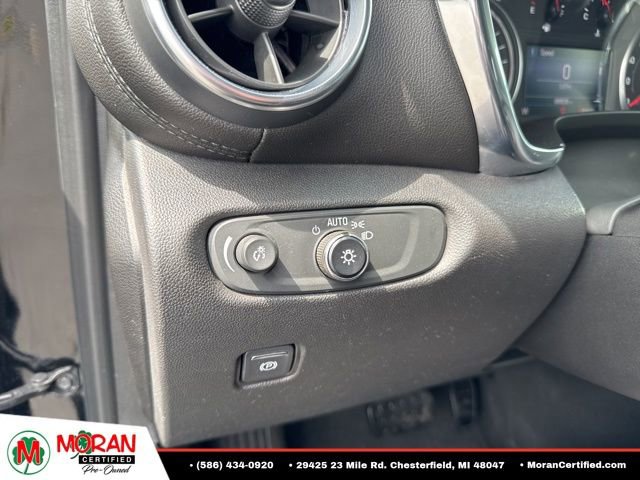 Used 2020 Chevrolet Blazer LT FWD image 15