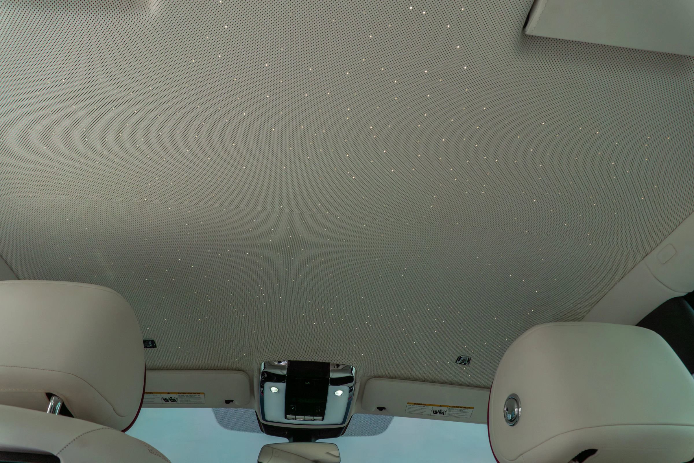 Used 2023 Rolls-Royce Phantom Sedan image 71