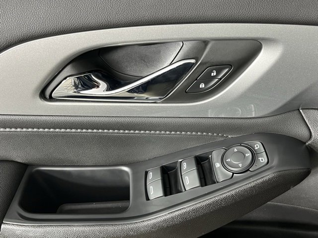 Used 2022 Chevrolet Traverse LT image 20