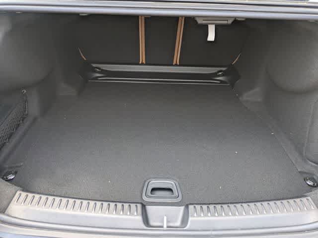 Used 2025 Mercedes-Benz E 350 4MATIC Sedan image 34
