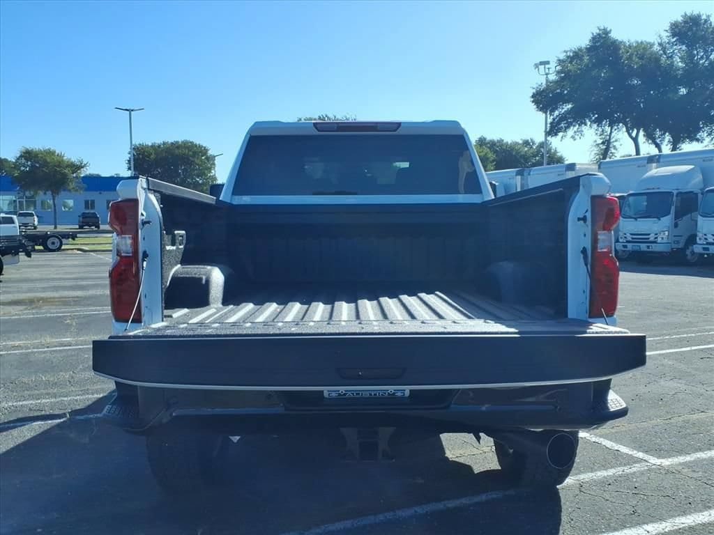 New 2026 Chevrolet Silverado 2500 Custom w/ Custom Value Package AWD/4WD image 12