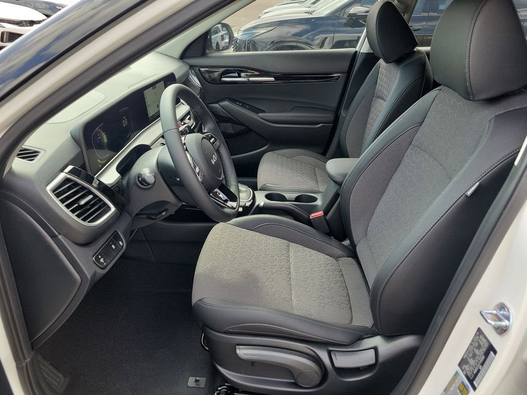 New 2026 Kia Seltos S AWD/4WD image 21