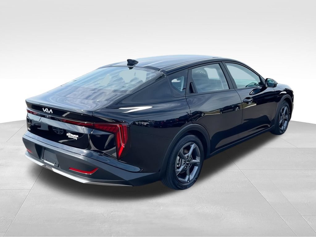 Used 2025 Kia K4 FWD image 8
