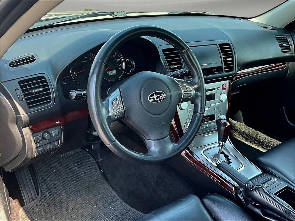 Used 2009 Subaru Legacy 2.5i Limited AWD/4WD image 17