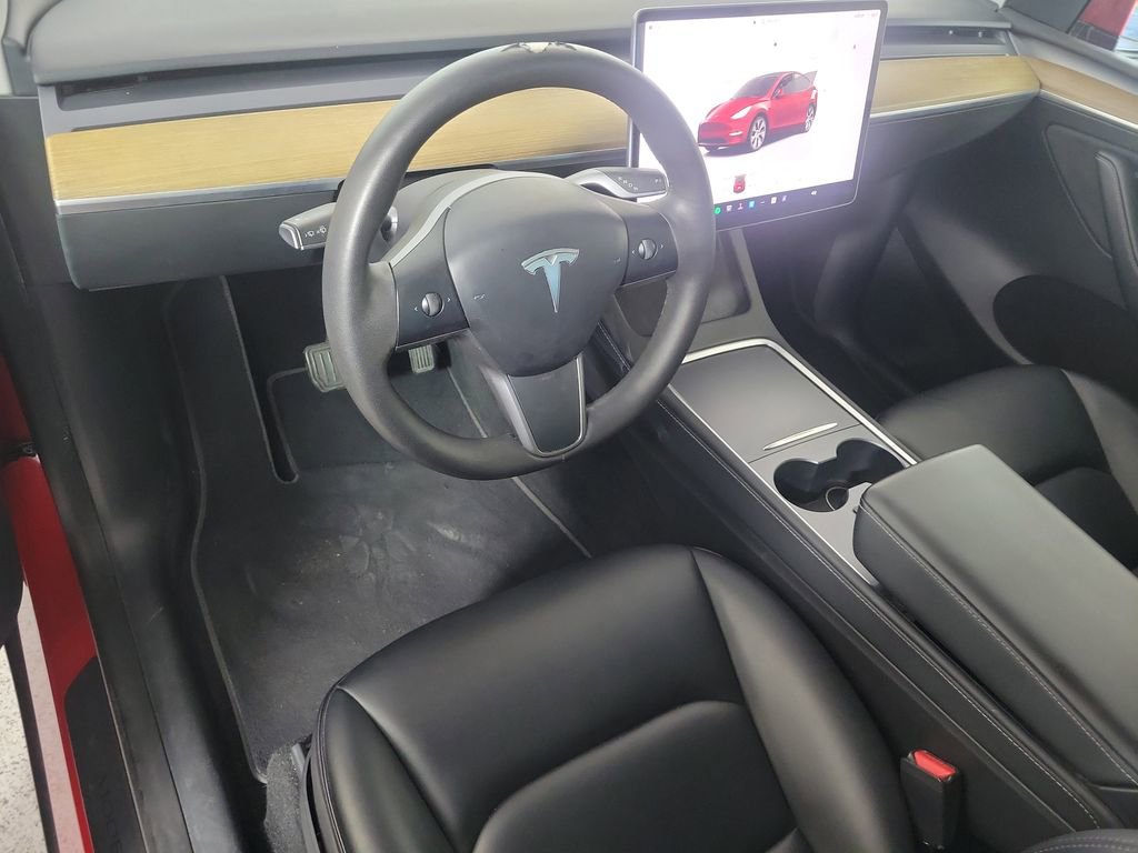Used 2023 Tesla Model Y Long Range image 11