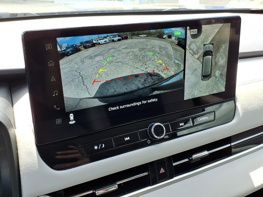 Used 2025 Mitsubishi Outlander SE image 21