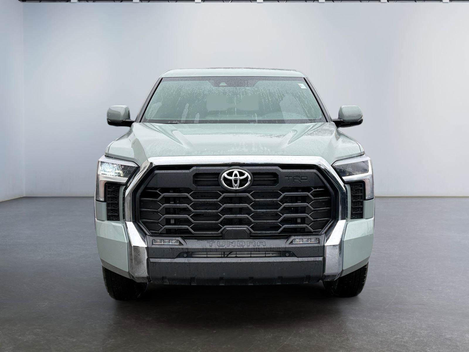 Used 2026 Toyota Tundra SR5 AWD/4WD image 8