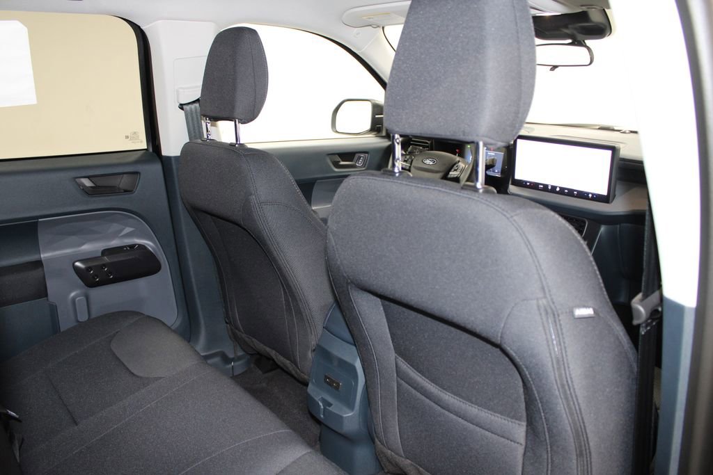 New 2026 Ford Maverick XL image 28