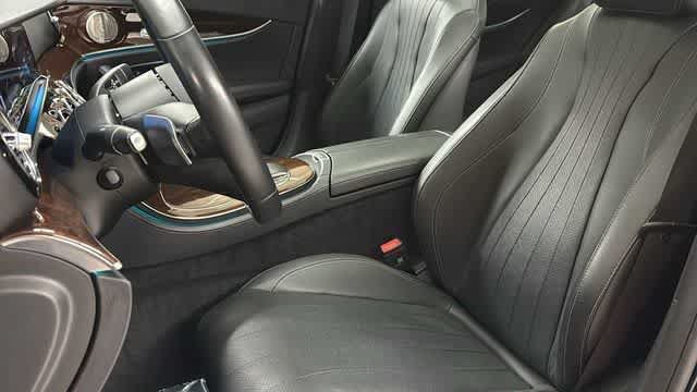 Used 2023 Mercedes-Benz E 350 4MATIC Sedan image 26