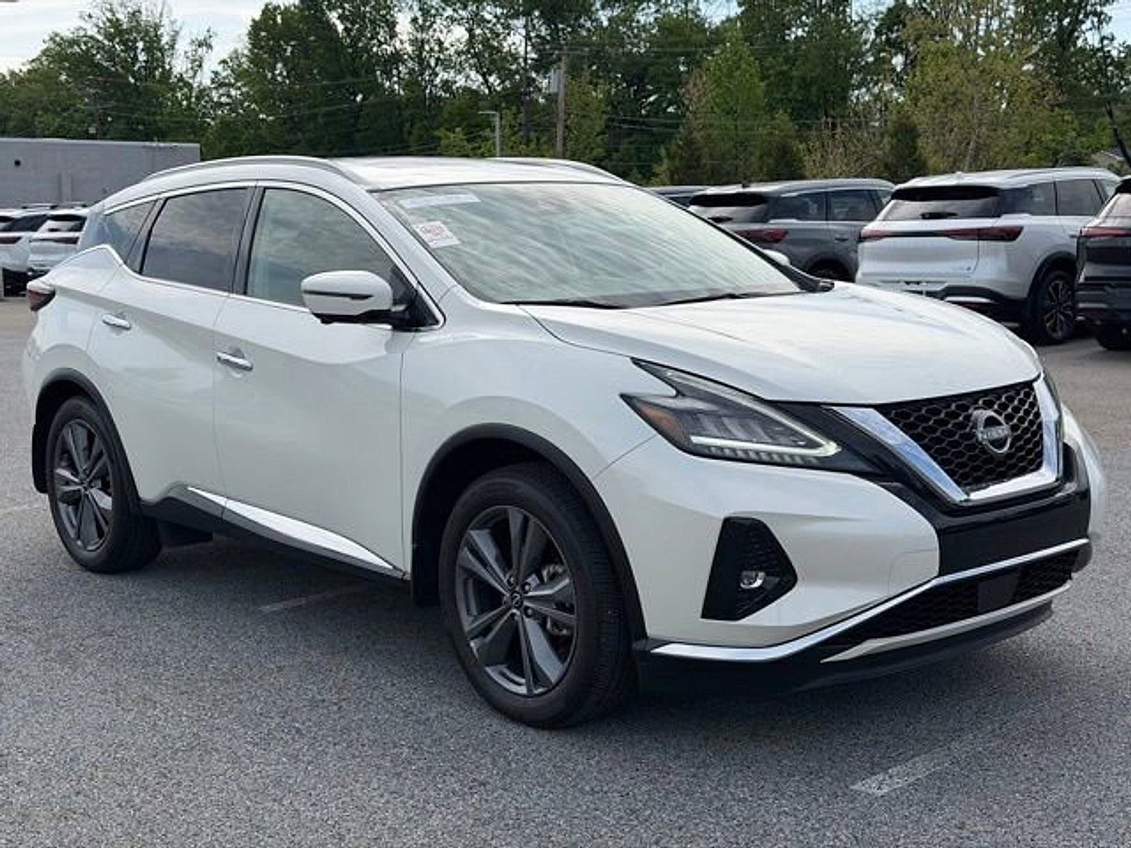 Used 2024 Nissan Murano Platinum w/ Cargo Package AWD/4WD image 1
