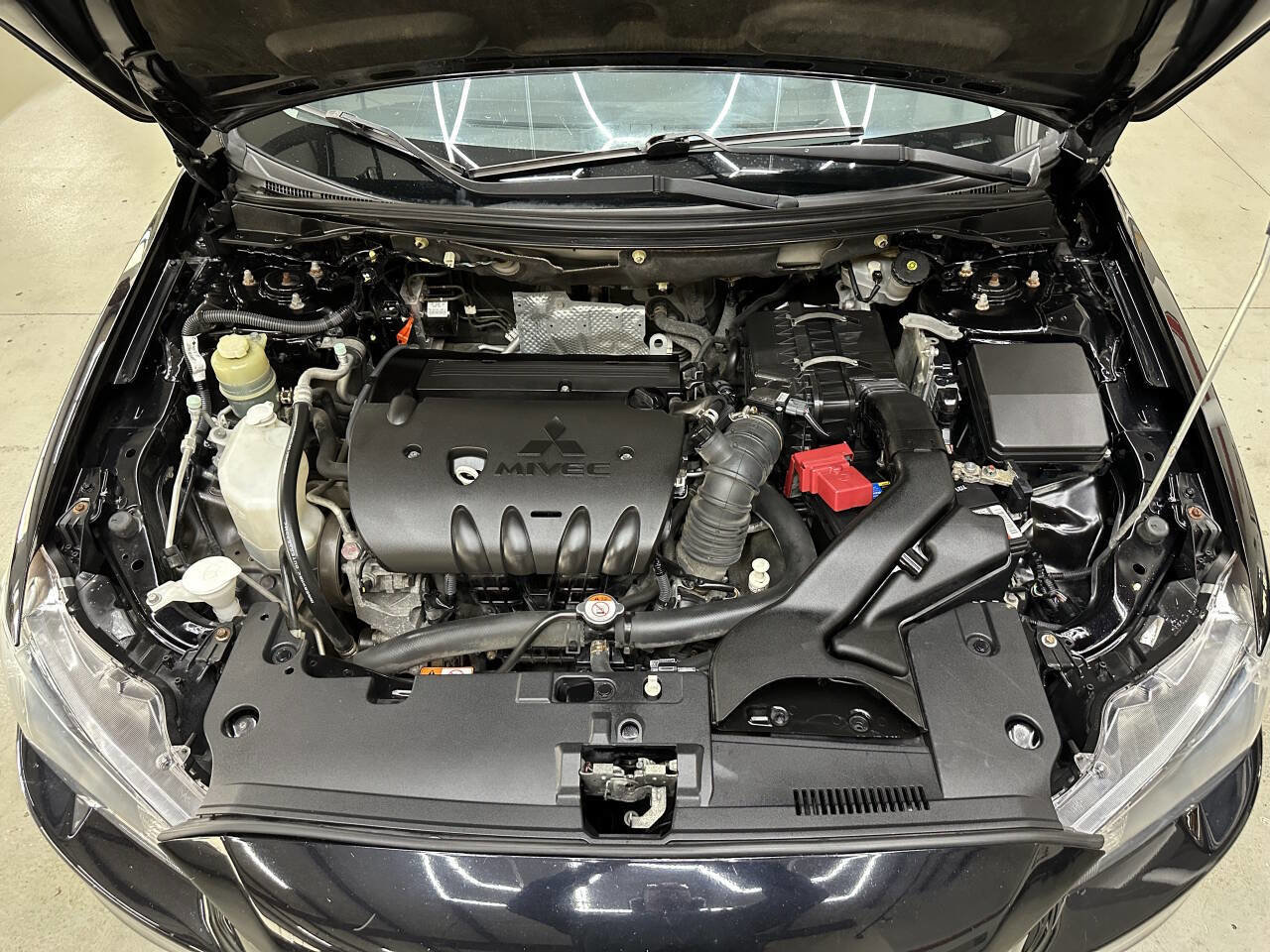 Used 2014 Mitsubishi Lancer SE image 7