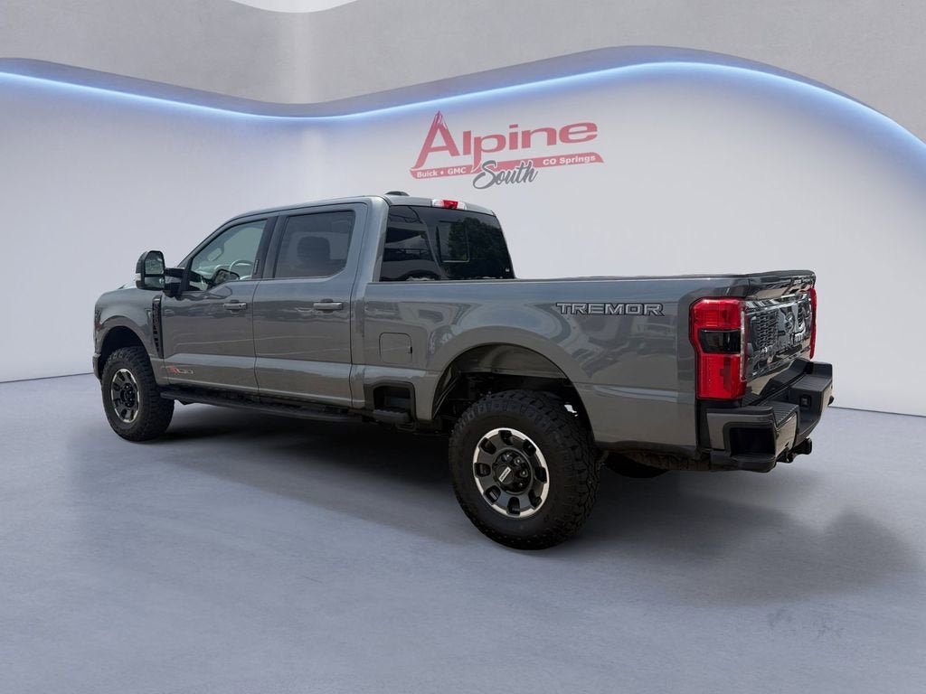 Used 2024 Ford F250 Lariat w/ Lariat Ultimate Package AWD/4WD image 3