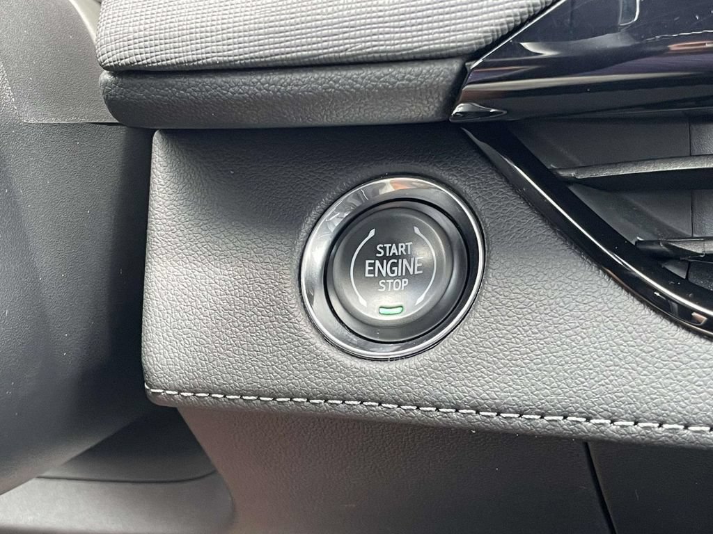 Used 2025 Buick Enclave Preferred FWD image 26