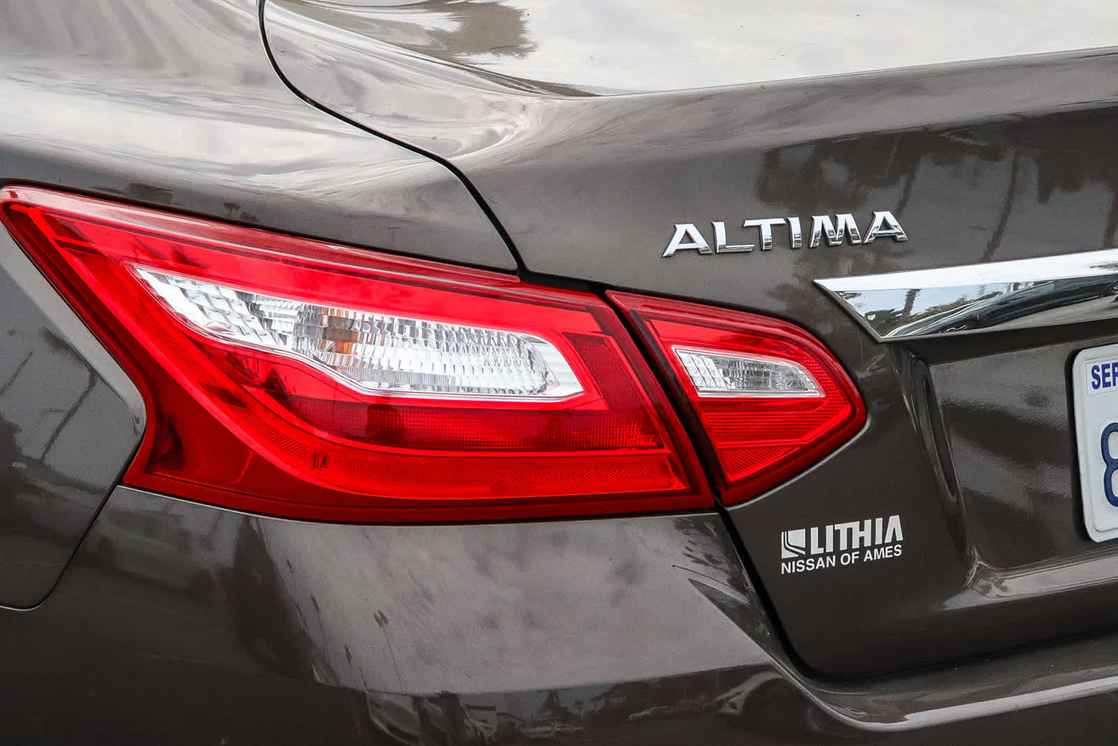 Used 2017 Nissan Altima 2.5 SV FWD image 9