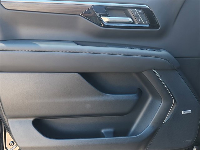 New 2026 Chevrolet Tahoe Z71 w/ Comfort Package image 16