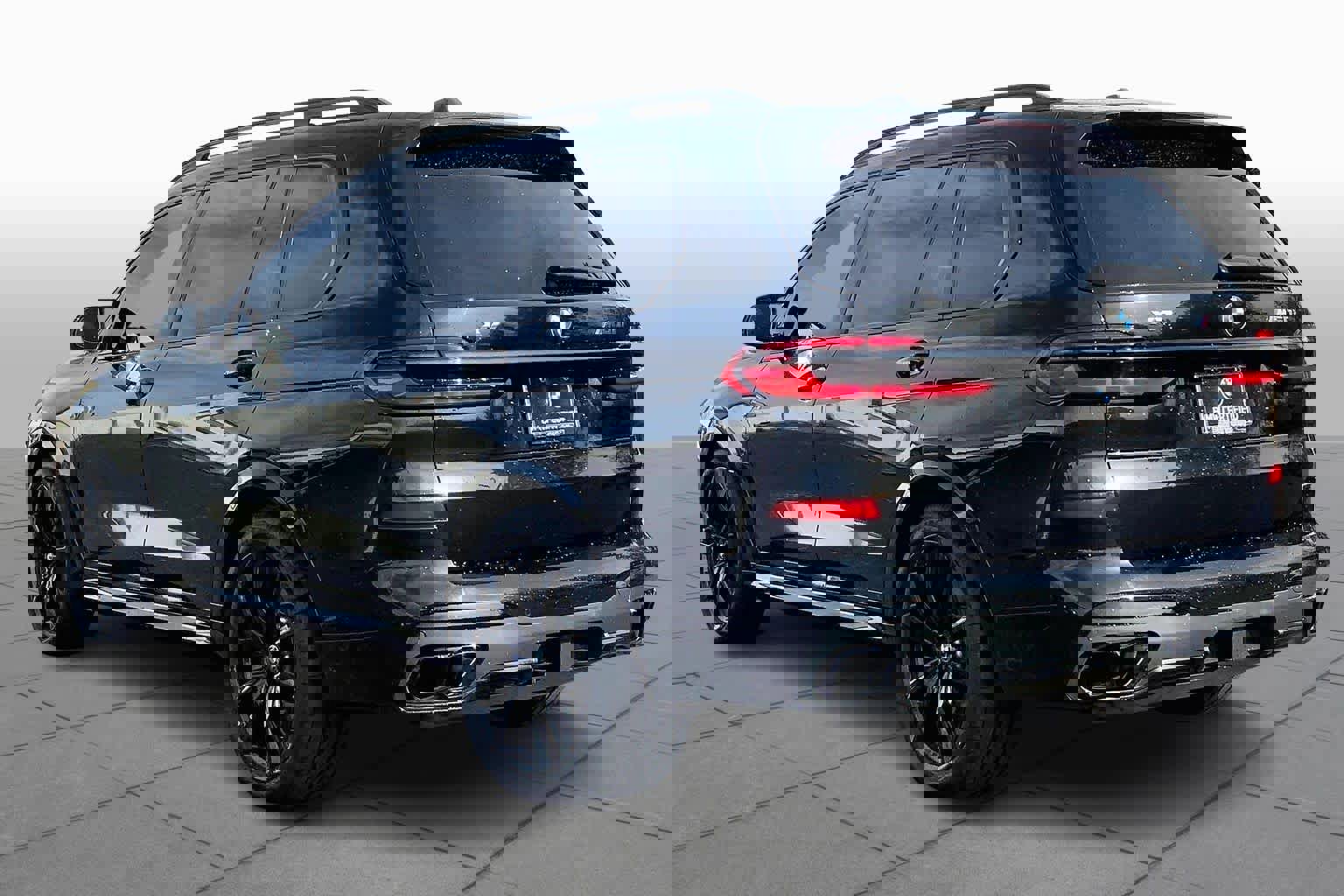 Certified 2024 BMW X7 M60i w/ Executive Package image 11