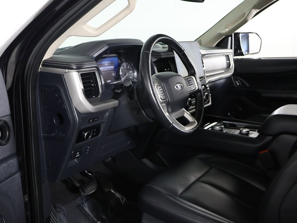 Used 2024 Ford Expedition Max XLT AWD/4WD image 25