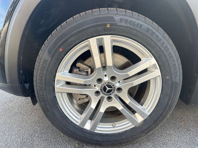 Used 2020 Mercedes-Benz GLB 250 image 9