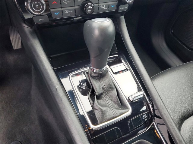 Used 2024 Jeep Compass Limited image 24