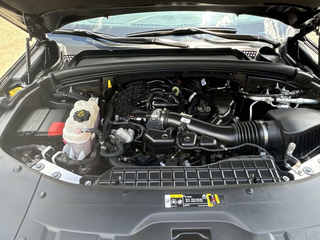 Used 2022 Jeep Grand Cherokee Limited image 26