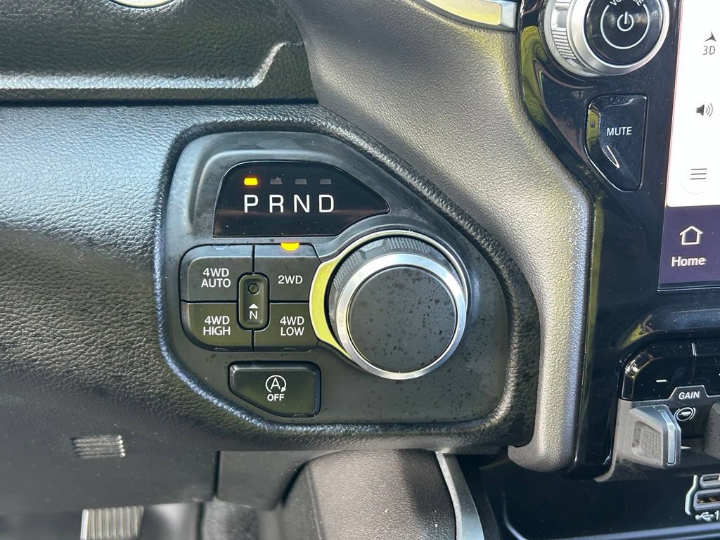 Used 2025 RAM 1500 Big Horn AWD/4WD image 24