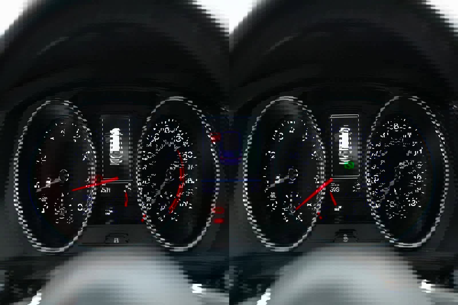 Used 2019 Volkswagen Tiguan SE w/ Panoramic Sunroof Package image 19