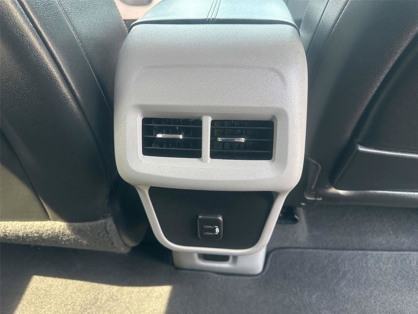 Used 2020 GMC Terrain SLT FWD image 15