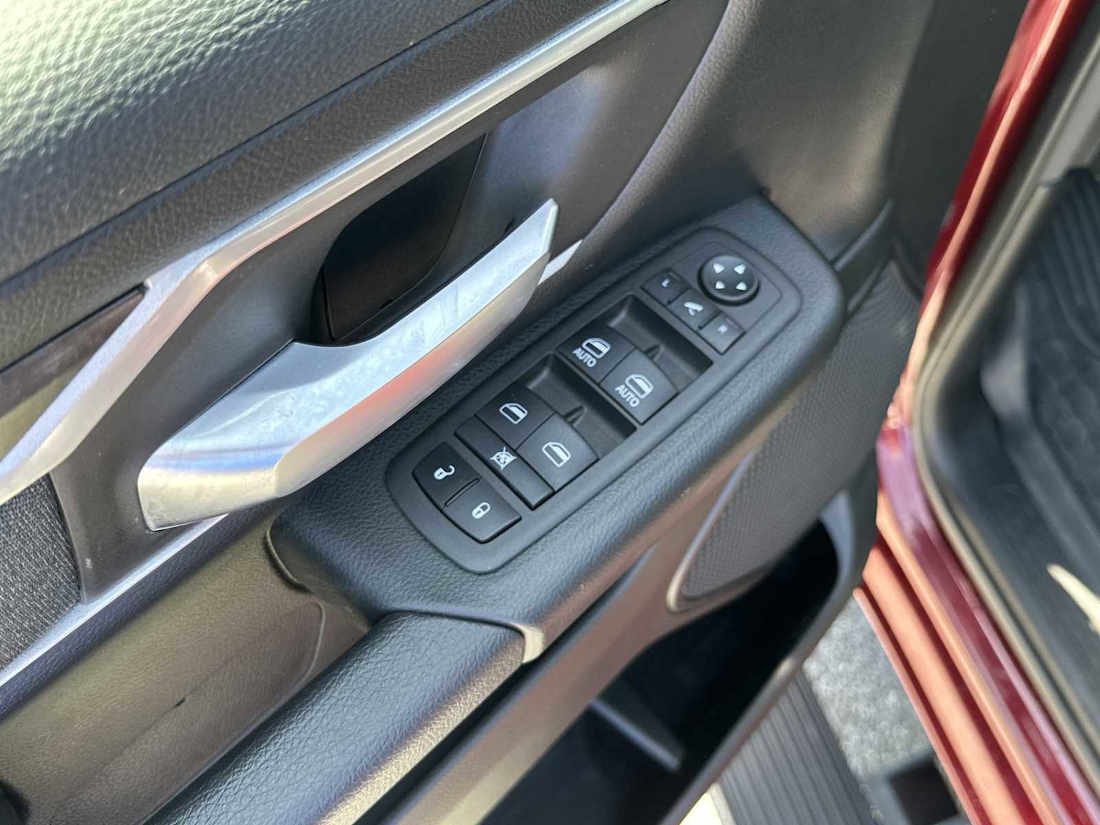 Used 2023 RAM 1500 Big Horn image 16