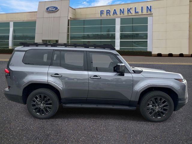 Used 2025 Lexus GX 550 w/ Accessory Package (2T) image 8