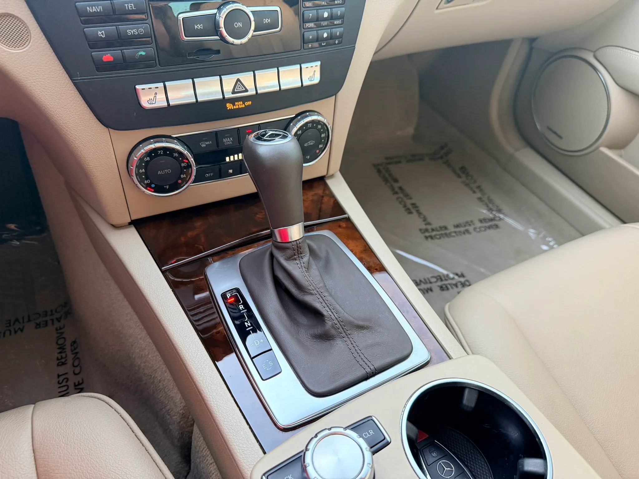 Used 2012 Mercedes-Benz C 250 Sedan image 15