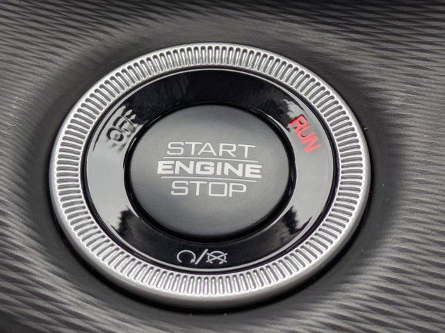 New 2025 Jeep Grand Cherokee Altitude AWD/4WD image 25