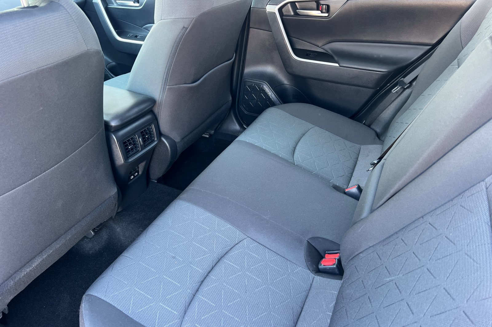 Certified 2023 Toyota RAV4 XLE AWD/4WD image 12